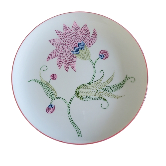 Taste  Setter Collection 7 1/2" Salad Plates Floral & Butterfly Embroidery (4) - Picture 2 of 10